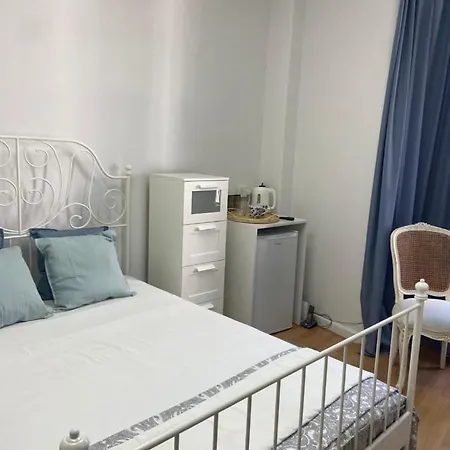 Unique Phaneromenis 41 - Down Town 3* Nicosia