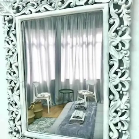 Unique Phaneromenis 41 - Down Town 3* Nicosia