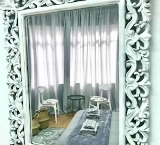 Unique Phaneromenis 41 - Down Town 3* نيقوسيا